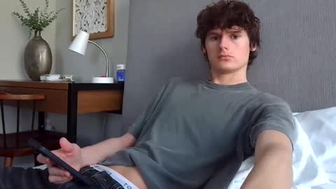 Cam online show from 03.04.25