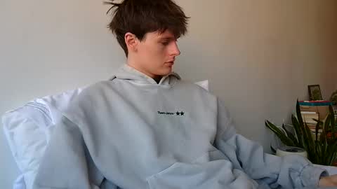 Cam online show from 10.27.25