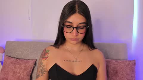 sensualhaven_ online show from 01.29.25