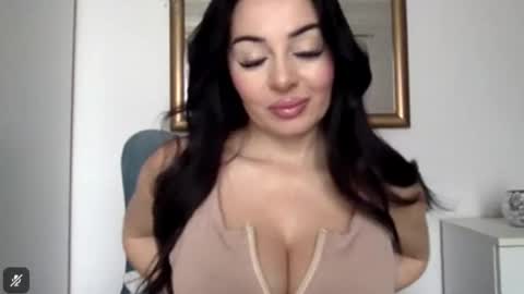 sensuallstella online show from 11.27.25