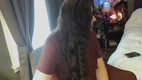 Tara online show from 01.05.25