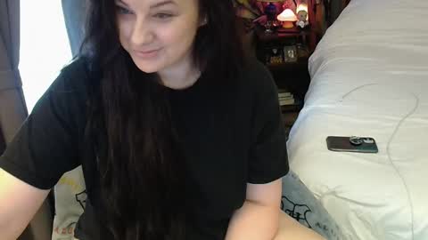 Tara online show from 02.10.25