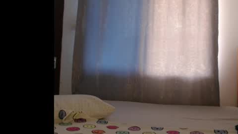 Snapshot of sera_booty chatting on 12.20.24 Anne online show from 12.20.24