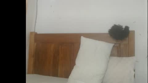 Snapshot of sera_booty chatting on 10.03.25 Anne online show from 10.03.25