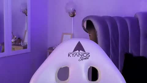 Snapshot of seren_bleck chatting on 09.16.25 Seren  Follow me online show from 09.16.25