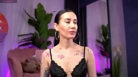 Serena online show from 11.05.25