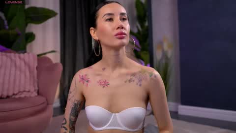 Serena online show from 11.06.25