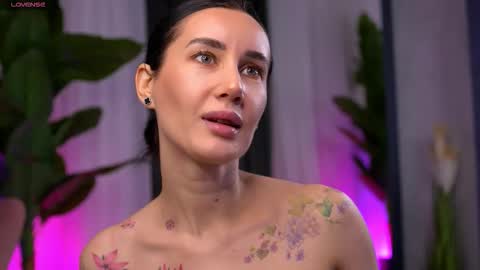 Serena online show from 11.21.25