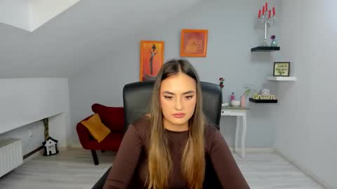 Snapshot of serenlys chatting on 11.07.25 serenlys online show from 11.07.25