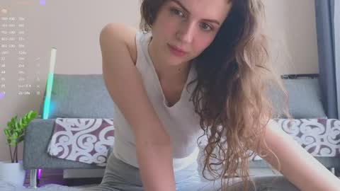 Hey Guys and Girls non-binary personalities  Im Sereta online show from 04.16.26