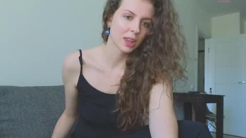 Hey Guys and Girls non-binary personalities  Im Sereta online show from 05.23.26