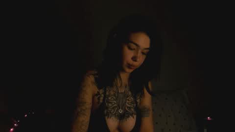 Snapshot of sergantt53 chatting on 10.02.25 Ariana online show from 10.02.25