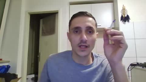 Snapshot of serhio27 chatting on 01.01.25 meta23meta online show from 01.01.25