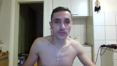 Snapshot of serhio27 chatting on 03.08.25 meta23meta online show from 03.08.25