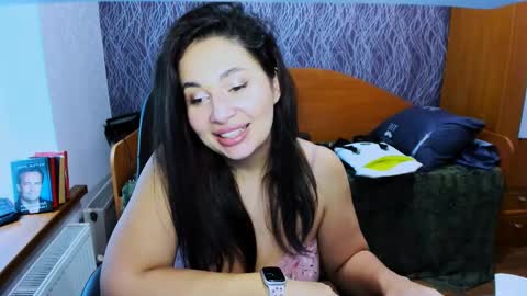 Snapshot of serpenttempter88 chatting on 02.09.25 VIOLA online show from 02.09.25