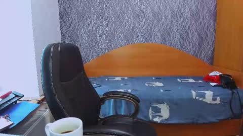 Snapshot of serpenttempter88 chatting on 03.01.25 VIOLA online show from 03.01.25