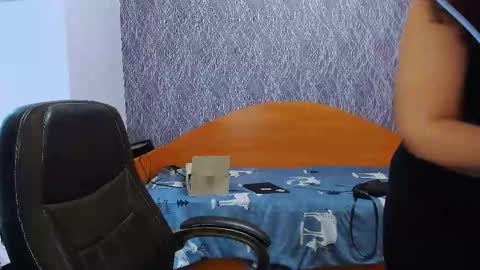 Snapshot of serpenttempter88 chatting on 03.03.25 VIOLA online show from 03.03.25