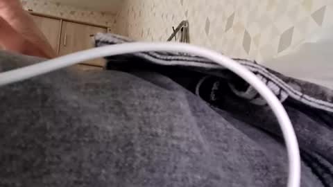 Snapshot of serpenttiin chatting on 11.17.25 serpenttiin online show from 11.17.25