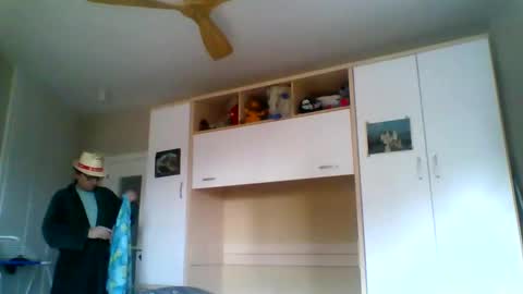 Snapshot of serrano49 chatting on 12.13.24 serrano49 online show from 12.13.24