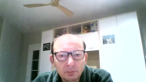 Snapshot of serrano49 chatting on 01.15.25 serrano49 online show from 01.15.25