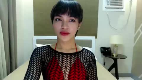 Bella online show from 09.26.25