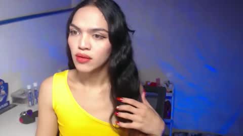 Bella online show from 11.02.25