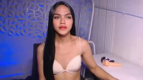 Bella online show from 11.04.25