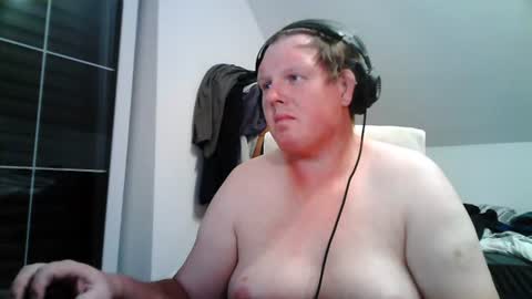 Snapshot of setcuna chatting on 07.28.26 setcuna online show from 07.28.26