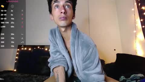 Snapshot of seth_swet chatting on 12.02.25 seth online show from 12.02.25