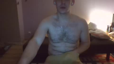 Snapshot of sewek101 chatting on 02.22.25 Sewerin online show from 02.22.25