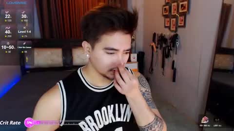 Snapshot of sex_profesor chatting on 10.19.25 AXEL online show from 10.19.25