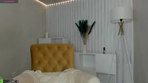 Snapshot of sex_puma chatting on 09.28.25 sex_puma online show from 09.28.25