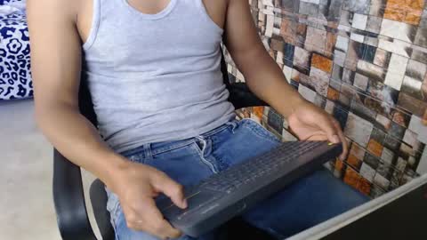 arnold online show from 10.26.25