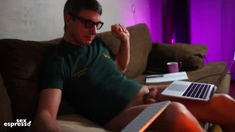 Snapshot of sexespresso chatting on 12.13.24 Thank you for Birthday Wishes  online show from 12.13.24