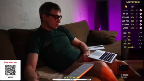 Snapshot of sexespresso chatting on 12.21.24 Thank you for Birthday Wishes  online show from 12.21.24