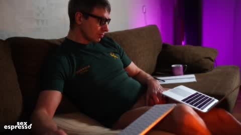 Snapshot of sexespresso chatting on 12.29.24 Thank you for Birthday Wishes  online show from 12.29.24