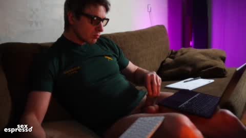 Snapshot of sexespresso chatting on 02.14.25 Thank you for Birthday Wishes  online show from 02.14.25