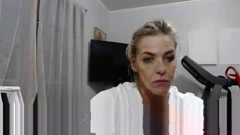 Sexi Chrisly online show from 11.16.25