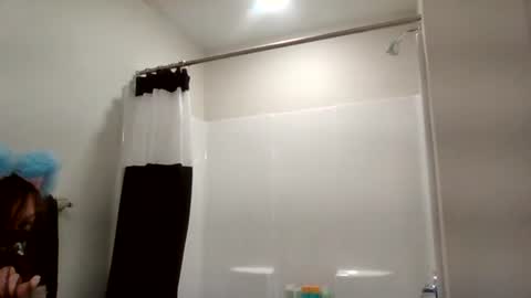 Snapshot of sexislitpuss69 chatting on 01.11.25 sexislitpuss69 online show from 01.11.25