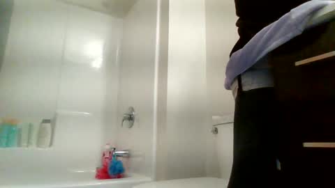 Snapshot of sexislitpuss69 chatting on 02.15.25 sexislitpuss69 online show from 02.15.25