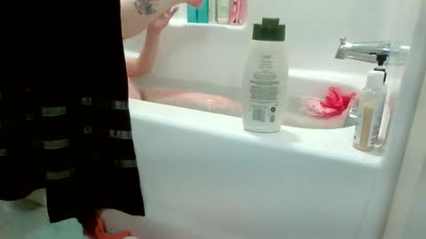 Snapshot of sexislitpuss69 chatting on 02.23.25 sexislitpuss69 online show from 02.23.25