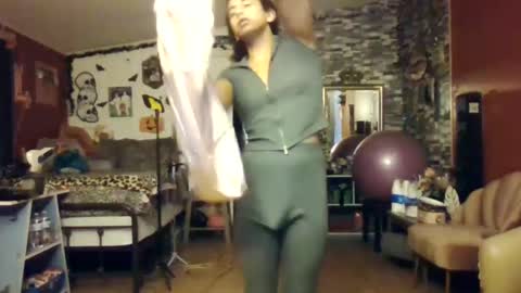 sexiwhiskey699 online show from 10.05.25