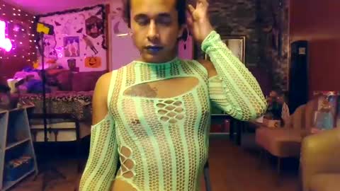 sexiwhiskey699 online show from 10.11.25