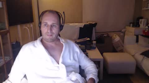 Snapshot of sexlobo1 chatting on 01.10.26 Sexlobo online show from 01.10.26