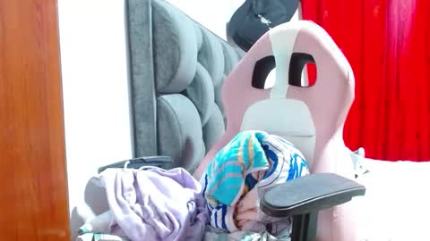 sexmilkdirty online show from 10.18.25