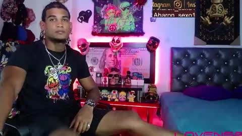 Snapshot of sexo_aharon chatting on 02.02.26 Aharon ravelo online show from 02.02.26