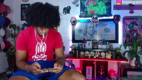 Snapshot of sexo_aharon chatting on 04.03.26 Aharon ravelo online show from 04.03.26