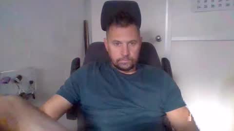 Snapshot of sexoatope79 chatting on 11.08.25 sexoatope79 online show from 11.08.25