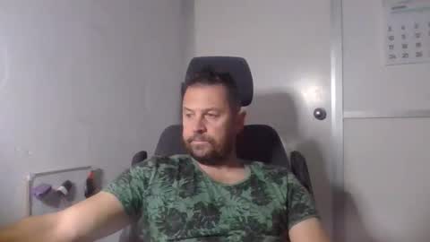 Snapshot of sexoatope79 chatting on 11.17.25 sexoatope79 online show from 11.17.25