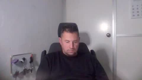 Snapshot of sexoatope79 chatting on 11.18.25 sexoatope79 online show from 11.18.25